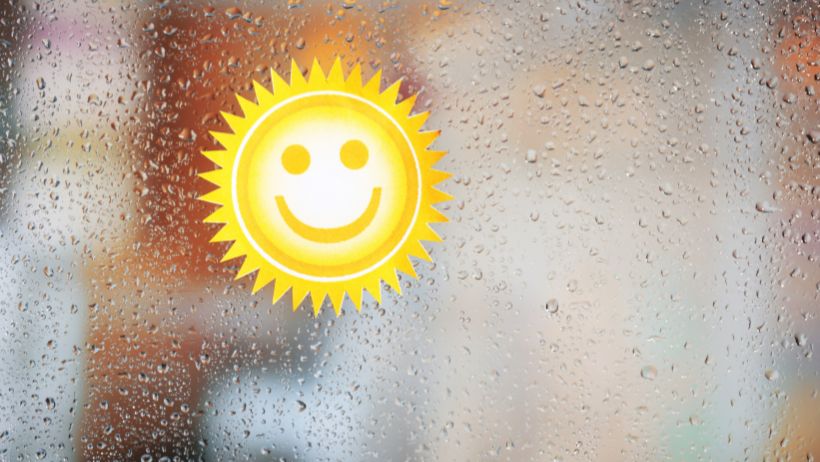 Osupljive nalepke za steklo: Povečajte vidnost vaše izložbe